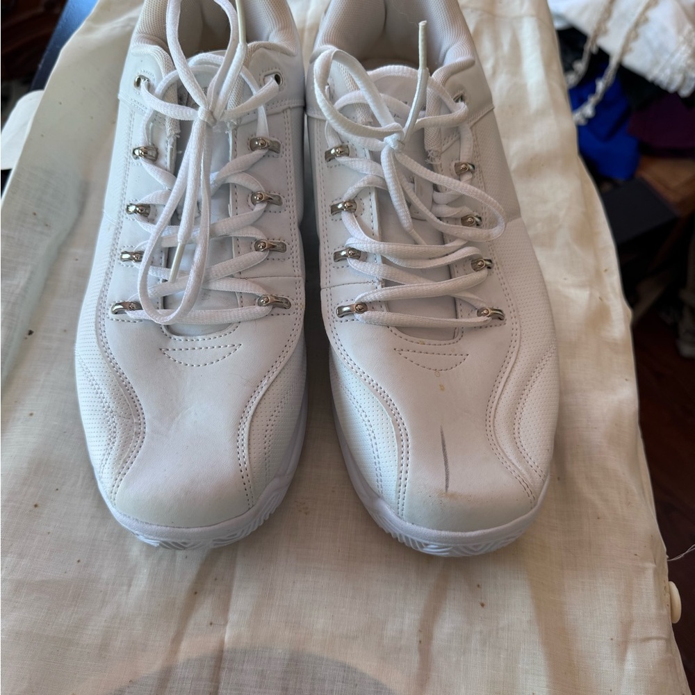 FUBU Men’s White Sneakers - From 90's Streetwear Icon to Prisoner 37452-054